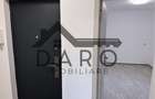 Vand apartament cu 3 camere - 1