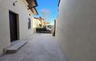 REV2004985 Casa 4 Camere I Stefan Cel Mare I Curte proprie - 12