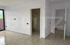 Penthouse 200 mp utili, 400 mp terasa, 2 garaje, 1 parcare, - 9