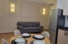 Inchiriez apartament cu 3 camere (PE ORICE PERIOADA)