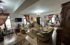 Pensiune de vanzare, 6 camere, 370 mp, zona Arcani - 8