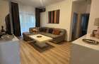 Proprietar vand Apartament 2 camere cu teren de 150 mp si 2 locuri de parcare.