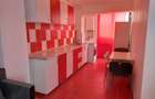 Ofer la inciriat apartament de 2 camere situat la 90 metrii de metrou . - 8
