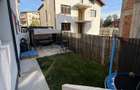 Apartament 3 camere cu CURTE si LOC DE PARCARE