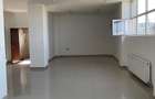 Depoazit de inchiriat 350 m care este situat pe parter ?i etajul 1 - 12