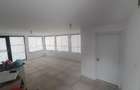 Spatiu Comercial De Inchiriat 40 MP STRADAL Colt de intersectie SECTOR 3 Mihai Bravu