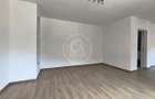 Apartament cu 2 camere la curte comuna de vanzare Ultracentral, Oradea - 12