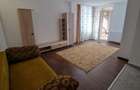 De inchiriat Apartament 3 camere situat in zona Centru. - 11