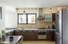 Apartament 3 camere | Piata Victoriei B-dul A.I. Cuza | Garaj Subt - 4