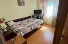 Vanzare Apt 3 camere,parter ,decomandat,bloc 4 etaje,sector 4, 10 min Dr Gazarului sau 5 min str Straja(linii RATB) - 7