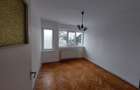 Vand apartament cu trei camere, semidecomandat, strada General Eremia Grigorescu (Garii). - 3