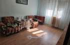 Apartament 2 camere, 50 mp, parter, Dacia ideal pentru renovare si p - 1