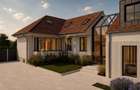 Proprietate premium în Brașov | 322 mp utili | Piscină | 741 mp teren