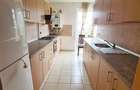 Apartament 3 camere, parcare proprie,  Avantgarden 1 - 2