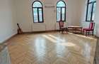 Apartament minunat cu 5 camere superbe, 120 mp, in vila P+2+M - 1