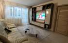 Tomis III-Macul Rosu - 3 camere decomandat - mobilat modern - 175000 E