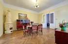 Apartament cu 3 dormitoare și curte, la 3 minute de Piața Sfatului - 2