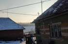vand casa la tara cu anexe si pamant in spatele casei - 5