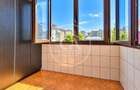 Apartament de vanzare cu 3 camere in zona Nufarul, Oradea