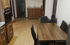 Vand apartament 3 camere, decomandat - 1