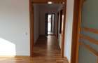 Inchiriez apartament - 3