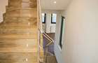 Direct Proprietar | Vila 384 Mp | 6 Camere | Garaj | Teren 680 Mp