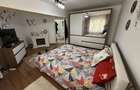 Apartament 2 camere et 3 din 4 , Herculane zona centrala( Piata), centrala curent trifazic autorizat, renovat, mobilat, utilat