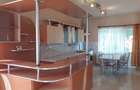 Proprietar inchiriez apartament spa?ios 3 camere + garaj zona Pia?a Spitalului - 4