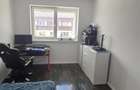 Vând apartament tip studio cu 2 camere  - 4
