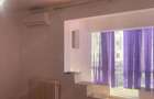 Vand apartament , 3 camere , renovat , etaj 1 , zona Unic , central - 12