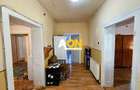 Casa renovata, 2 corpuri de cladire + anexe, 1331 mp teren, Paclisa
