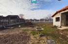Casa cu 4 camere + anexe in ?ofronea - 9