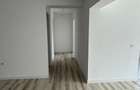 Apartament 3 camere, balcon, curte imprejmuita - 10