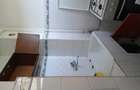 Inchiriez apartamen5