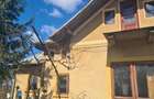 casa de vanzare in statiunea Pucioasa