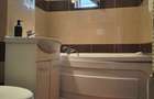 Inchiriez apartament 2 camere - 4