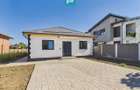 Casa 4 camere la sol - constructie 2026 - Sofronea
