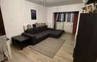 Vand apartament 3 camere, 2 bai, sauna, etaj 2 Str. Venus, Bacau