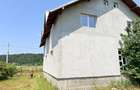 Vand casa 180 mp cu 2 terenuri de 5500 mp - 3