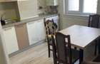 Apartament 2 camere decomandat de inchiriat Bd. Traian etaj 1 - 4