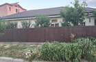 CASA 81 MP+GARAJ 40 MP, TEREN 438 MP | Tecuci | Zona piata centrala | Acces la 3 strazi - 4