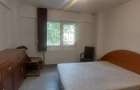 Inchiriez apartament cu 3 camere COMISION 0 - 8
