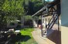 Casa spa?ioasa cu livada, intr-o zona lini?tia la 2 - Branesti (Dambovita)