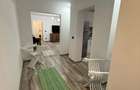 Apartament cu 3 camere semidecomandat în Central - 3