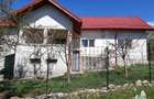Vila cocheta de vanzare intr-o zona de basm langa Horezu in Bogdanesti (Tomsani) - 2