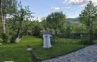 Casa de vanzare, intr-un loc superb si linistit - 18