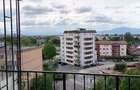 Inchiriere apartament trei camere pe doua nivele, Tractorul. - 6