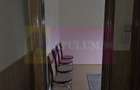 Apartament cu 3 camere de vanzare in Campina, central - 2