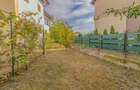 Vilă de închiriat P+1+M cu subsol, curte de 1.000 mp și livadă
