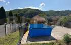 Casa de vanzare in Certeju de Sus, teren generos, ideala pentru familie - 1